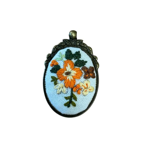 Autumn Flowers Handmade Embroidery Necklace - Orange, Red, Yellow Flowers - Picture 1 of 2